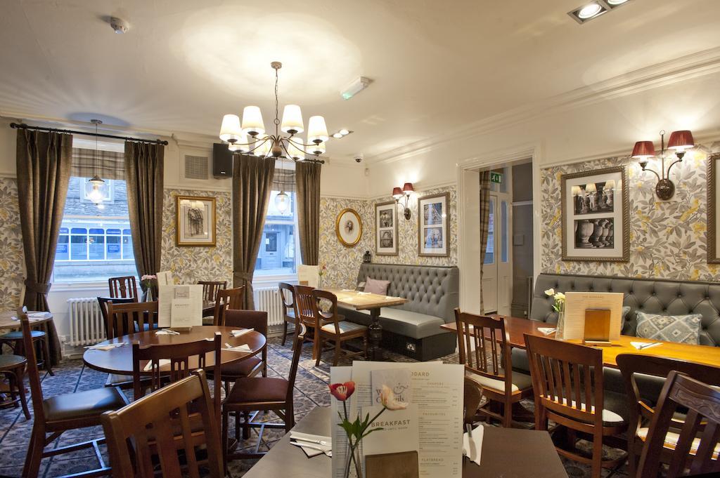 The Goddard Arms Hotel Swindon Kültér fotó