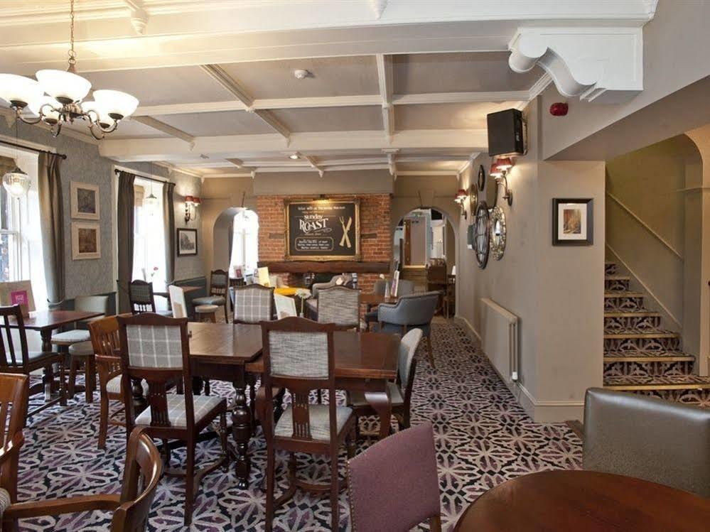 The Goddard Arms Hotel Swindon Kültér fotó
